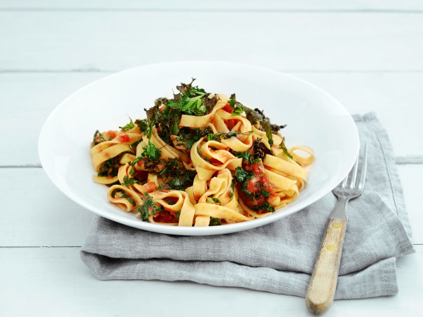 Spicy pasta med grønnkål Spicy pasta med grønnkål