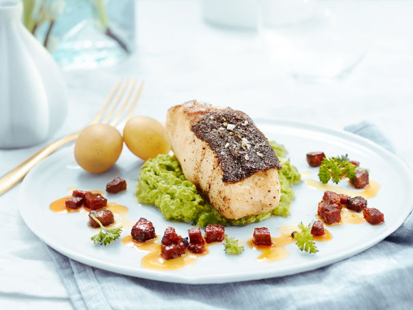 Stekt skrei med chorizo Stekt skrei med chorizo