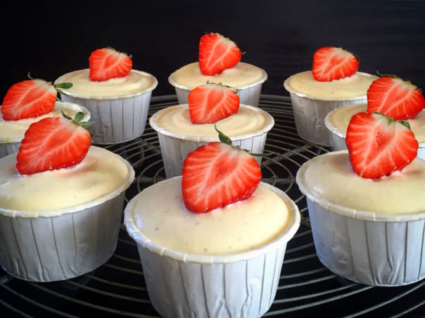 Muffins med ostekrem Muffins med ostekrem