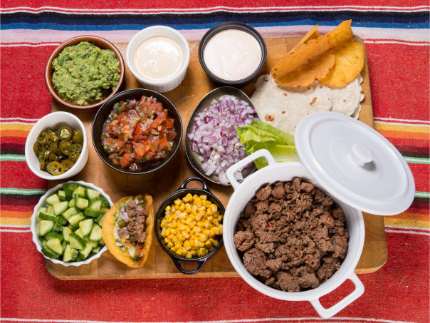 Klassisk norsk taco – fersk og hjemmelaget Klassisk norsk taco – fersk og hjemmelaget