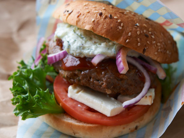 Fetaburger med lammekjøtt Fetaburger med lammekjøtt
