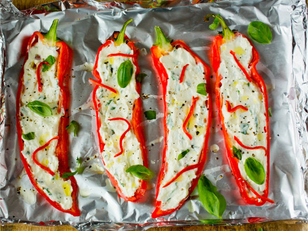 Grillet smakspaprika med fetaost Grillet smakspaprika med fetaost