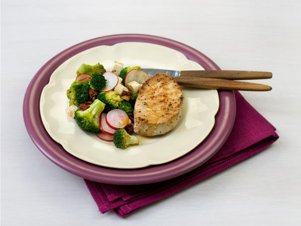Svinefilet med brokkolisalat Svinefilet med brokkolisalat