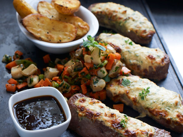 Gruyère- og pepperrotgratinert ytrefilet Gruyère- og pepperrotgratinert ytrefilet