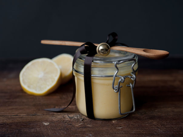 Lemon curd (sitronsmør) Lemon curd (sitronsmør)