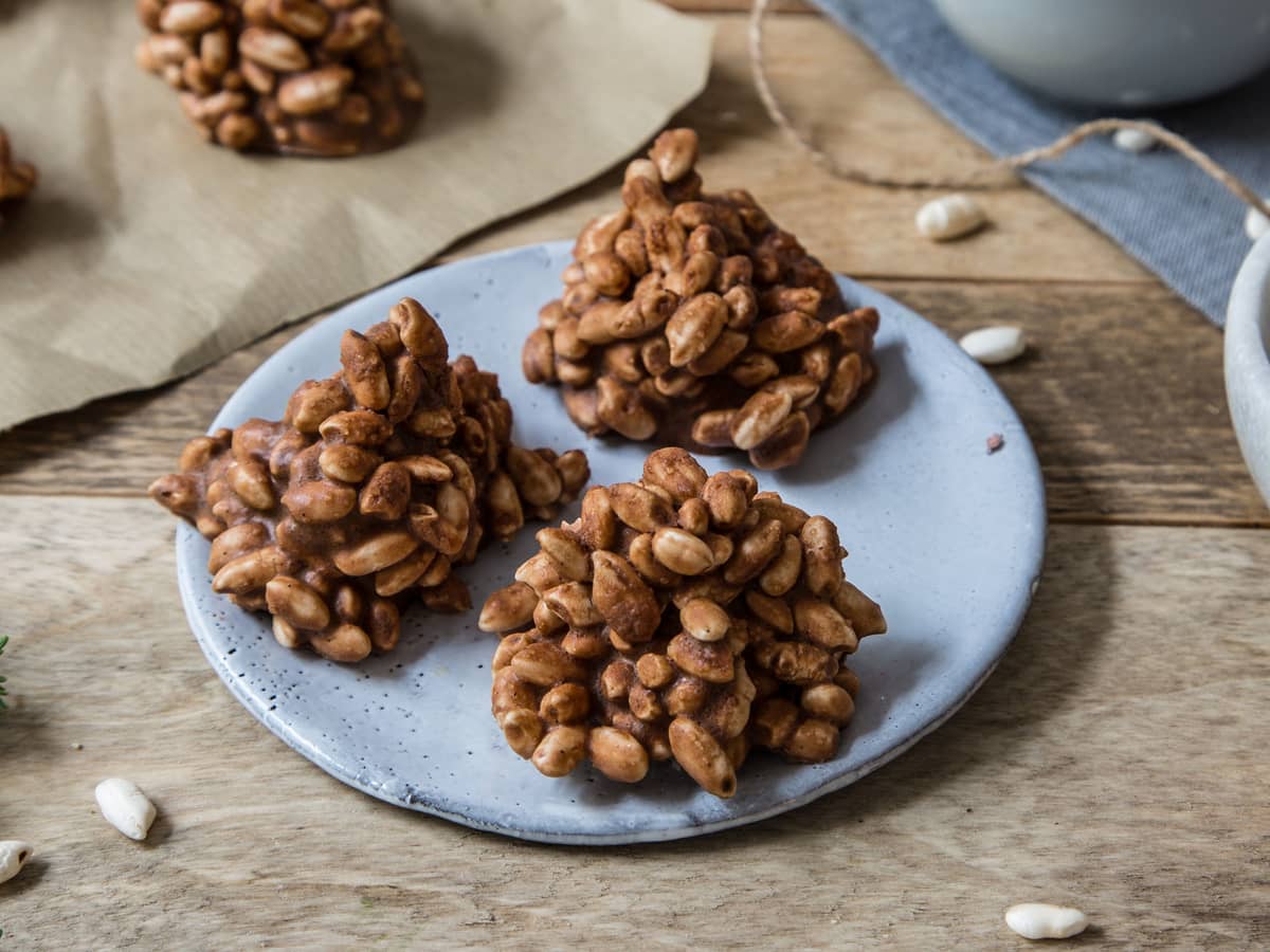 Risboller uten egg og melk Oppskrift Meny.no