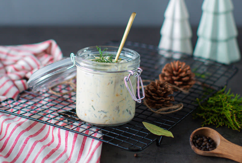 Hjemmelaget urtesild med egg