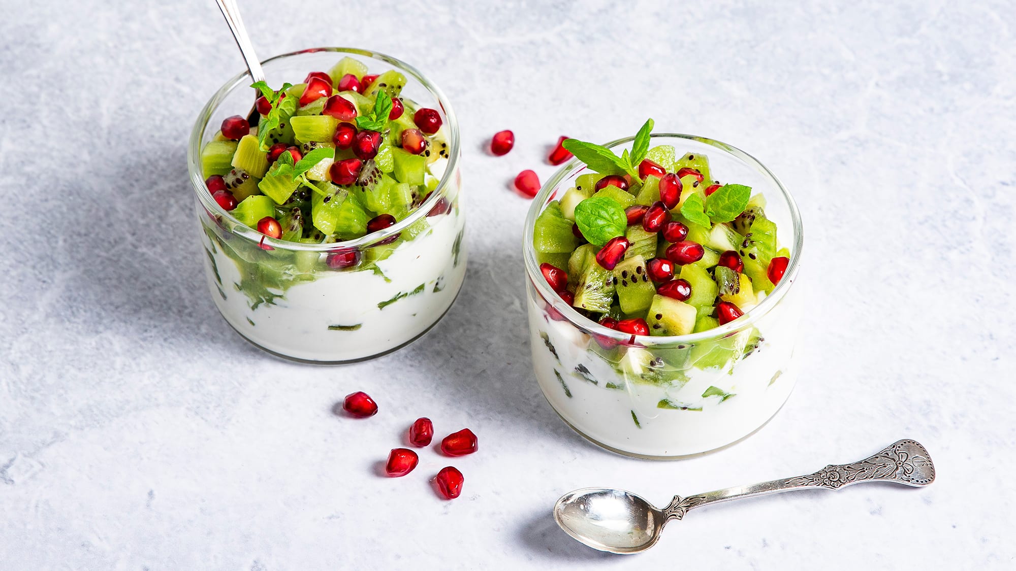 Kiwi og granateple.jpg