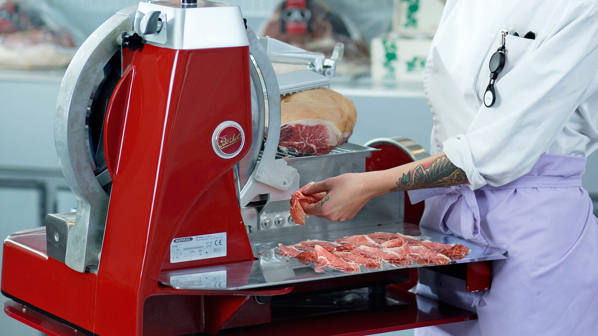 Skinke skjært på Berkelmaskin.jpg