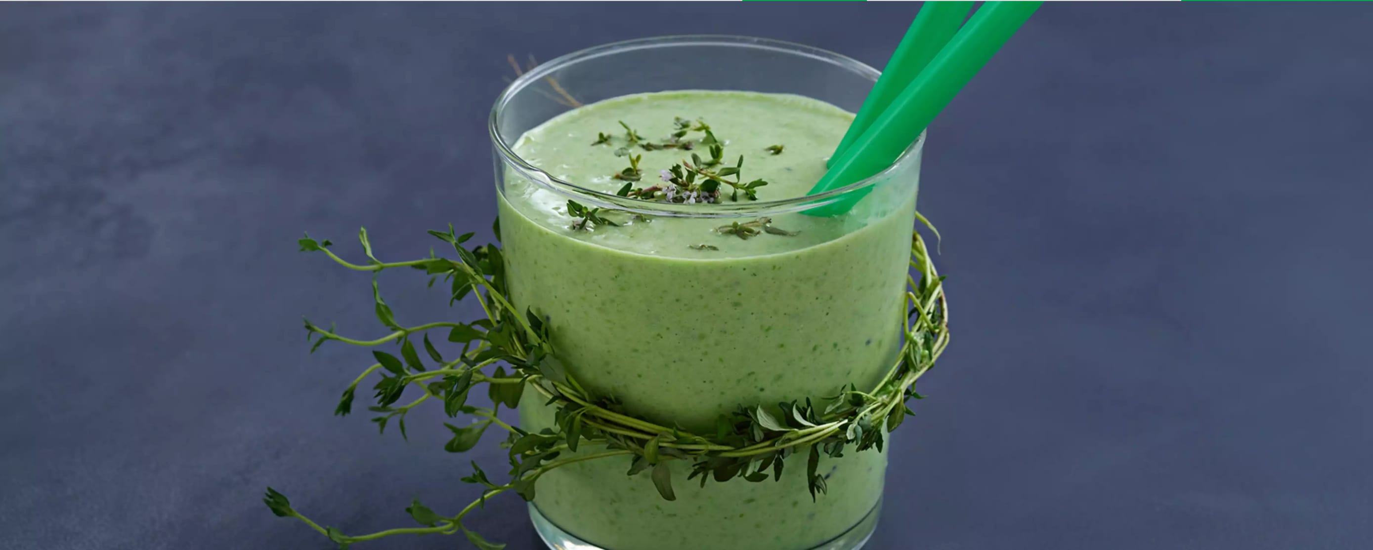 Kiwi- og ertesmoothie med mynte gir deg masse C-vitaminer, folat og kalsium.