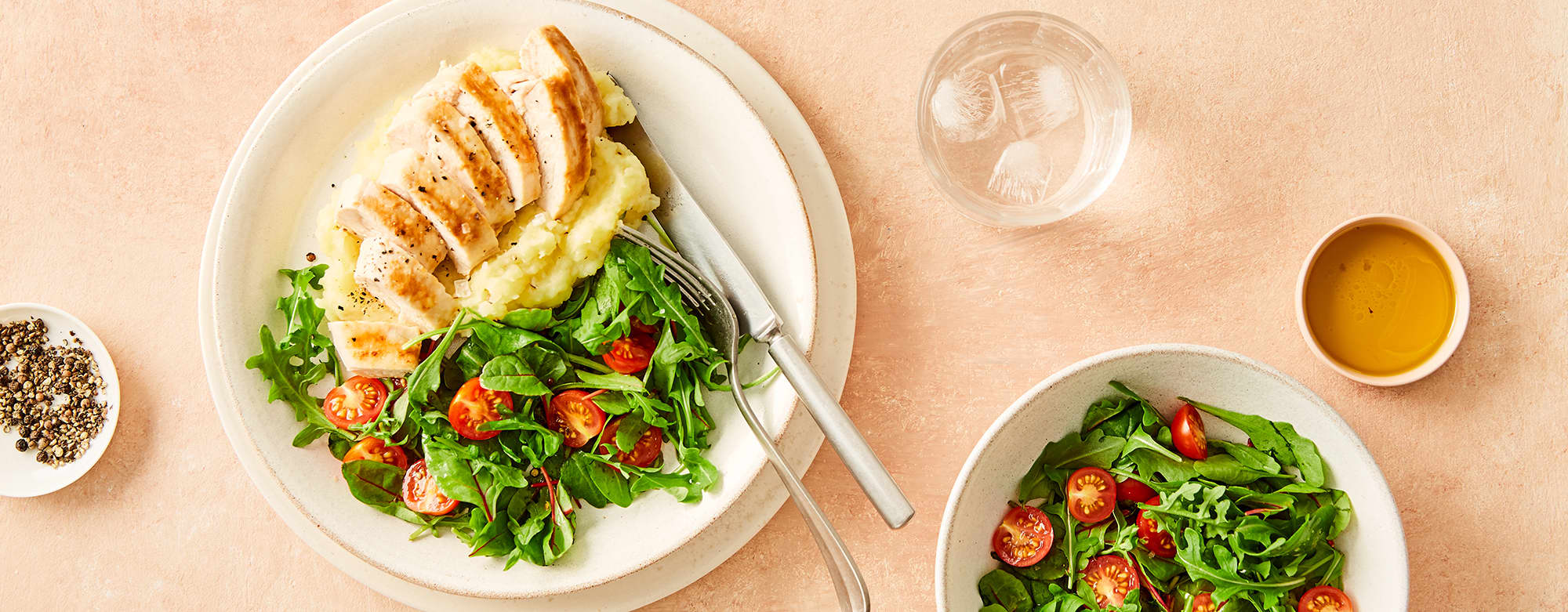 kylling med potetmos og salat