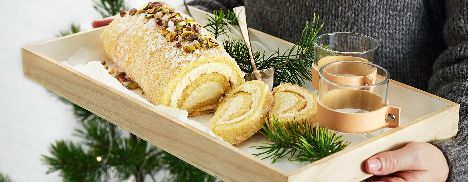 Rullekake med mandelfyll