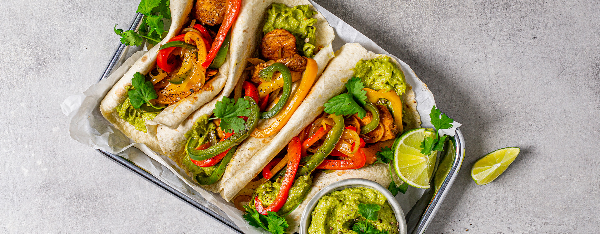 Fajitas med kylling og guacamole