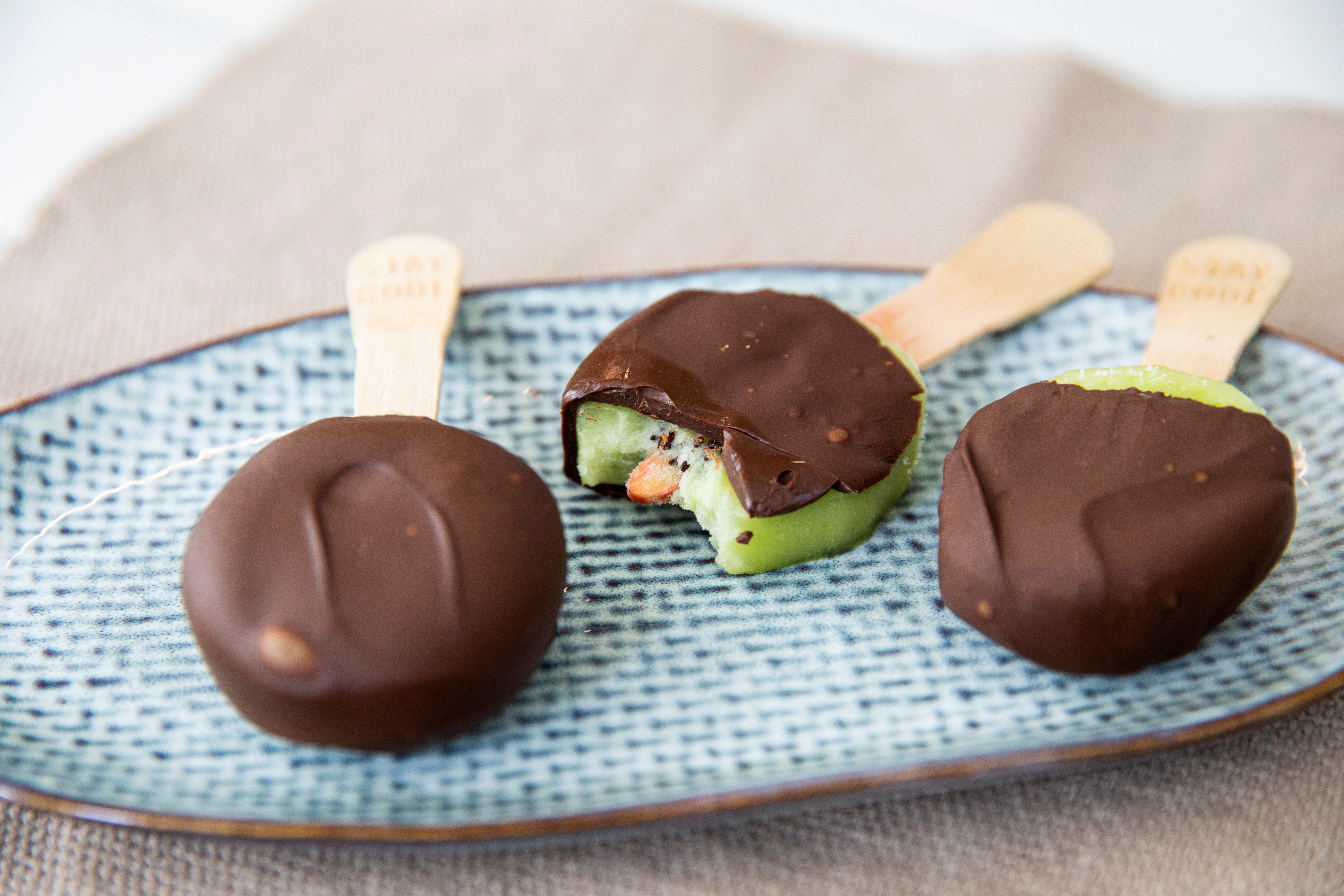Pinne-is av kiwi