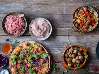 Lag enkel hverdagsmat med medisterdeig