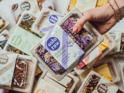 Kaker fra Oslo Raw hos MENY