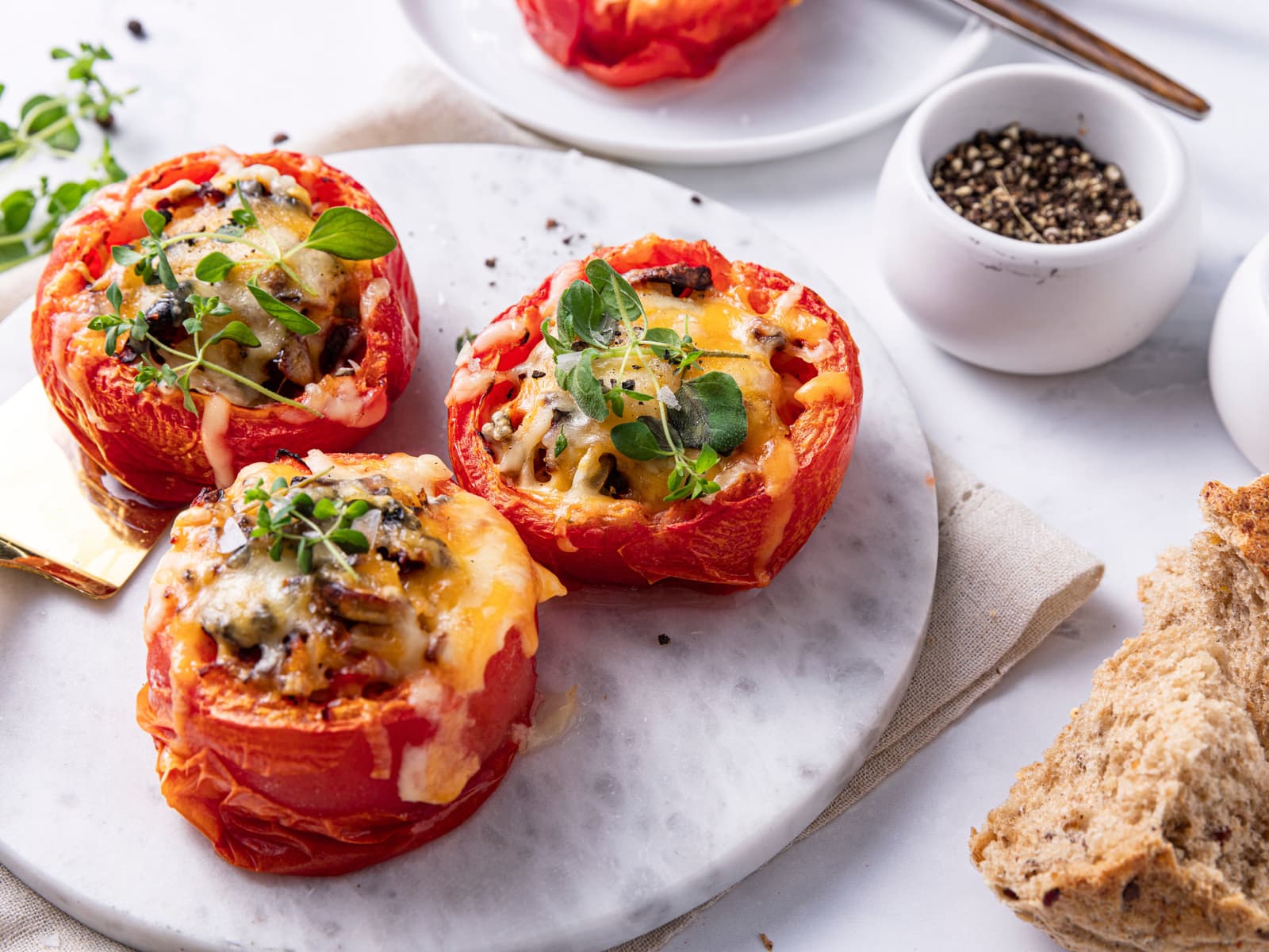 Fylte tomater stekt i airfryer