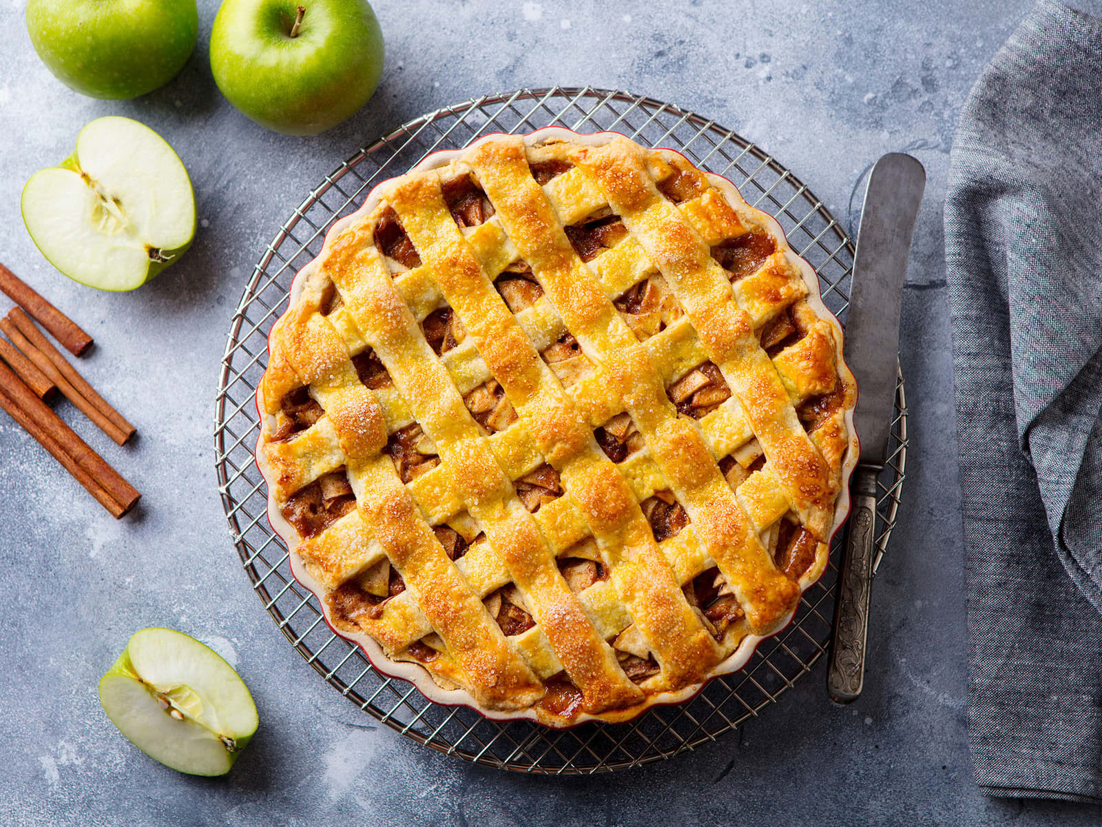 Klassisk eplepai med kanel