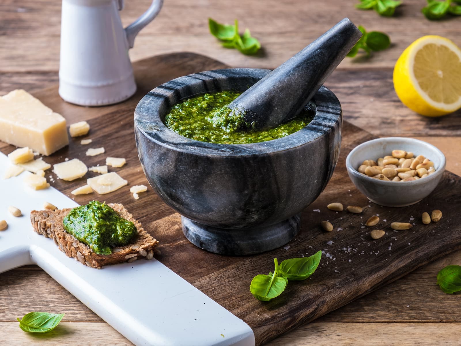 Hjemmelaget pesto