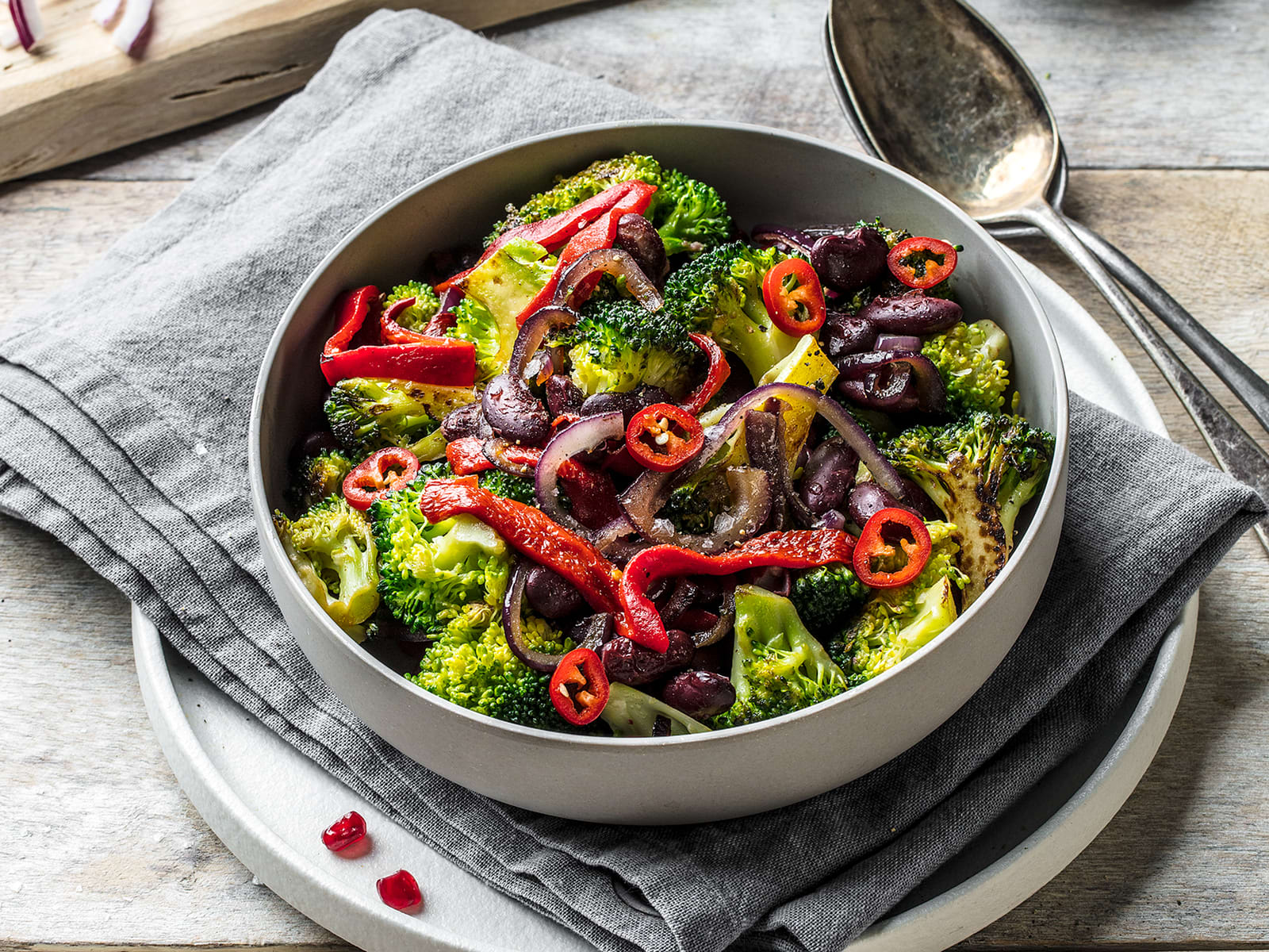 Spicy brokkoli i wok