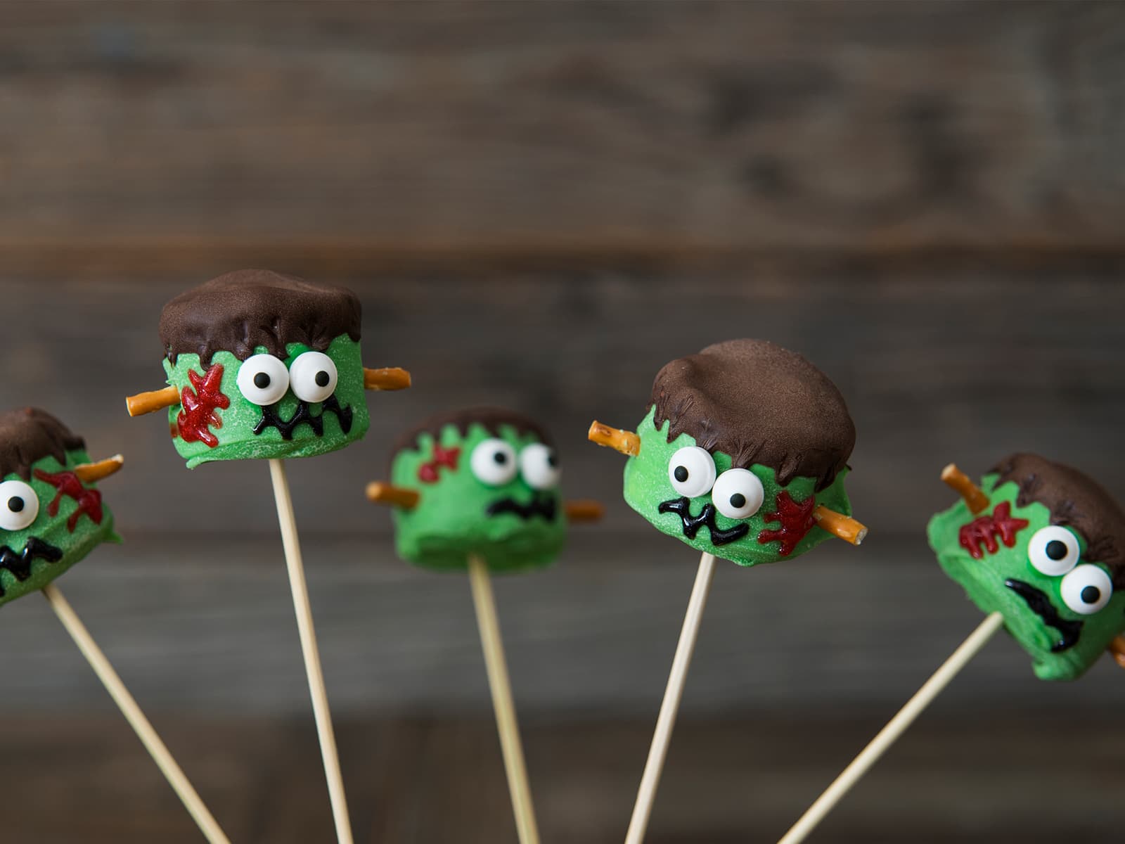 Frankenstein marshmallows