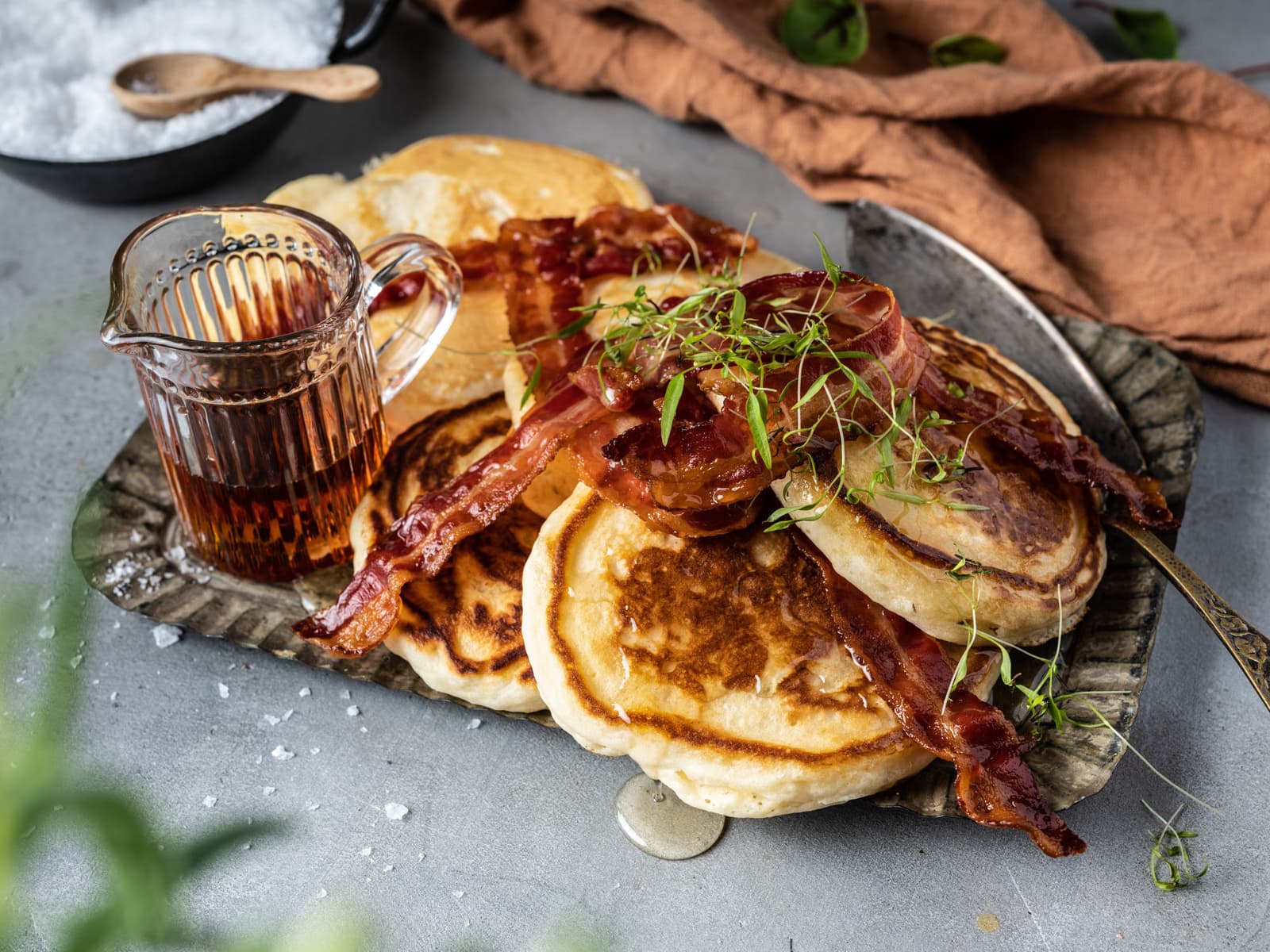 Amerikanske pannekaker med bacon