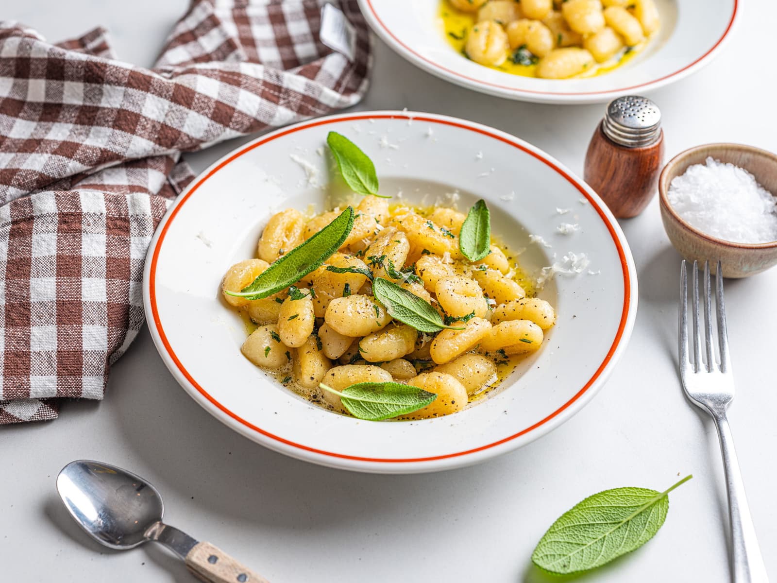 Gnocchi med salviesmør