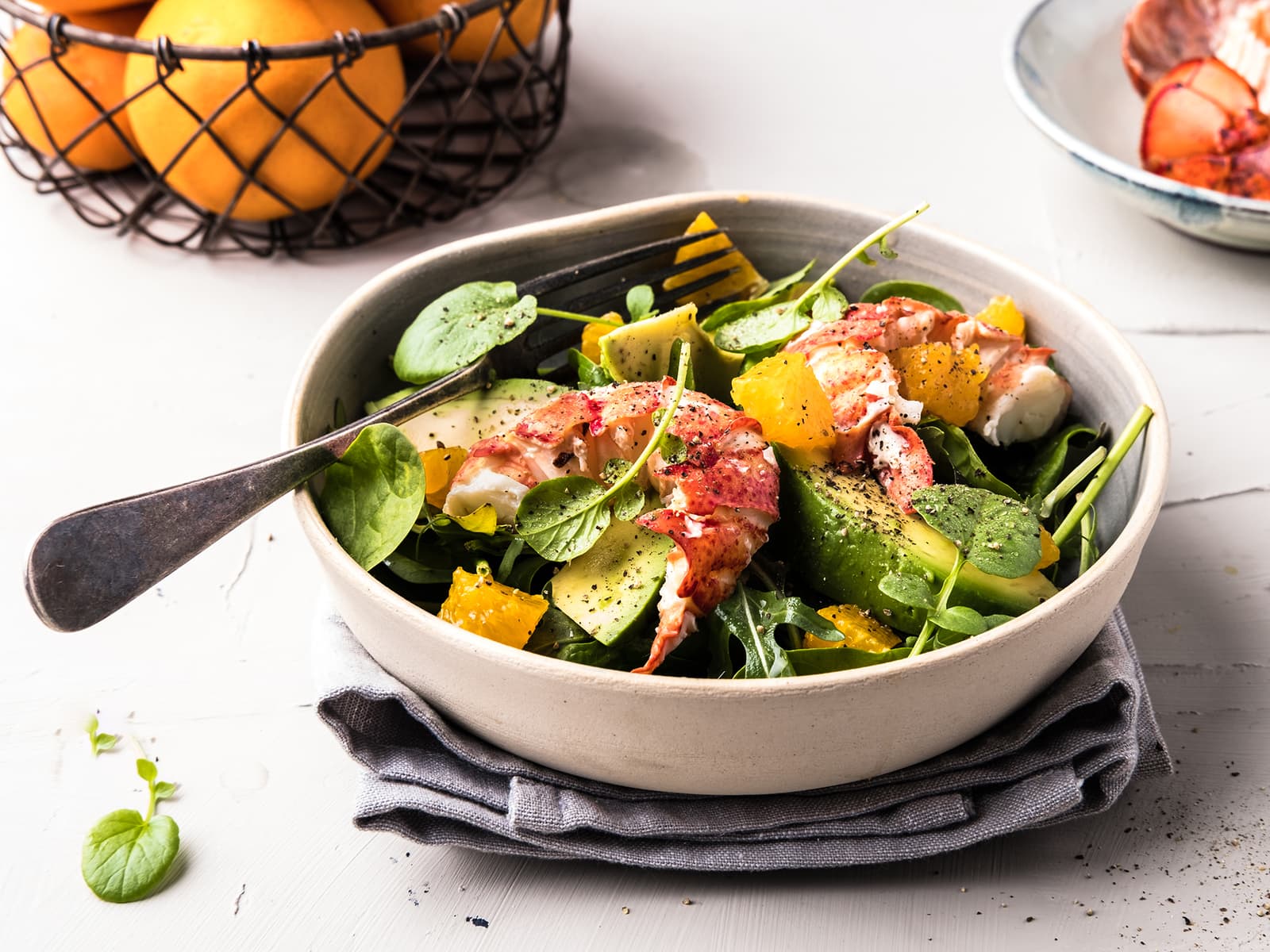 Hummersalat med mango og appelsin