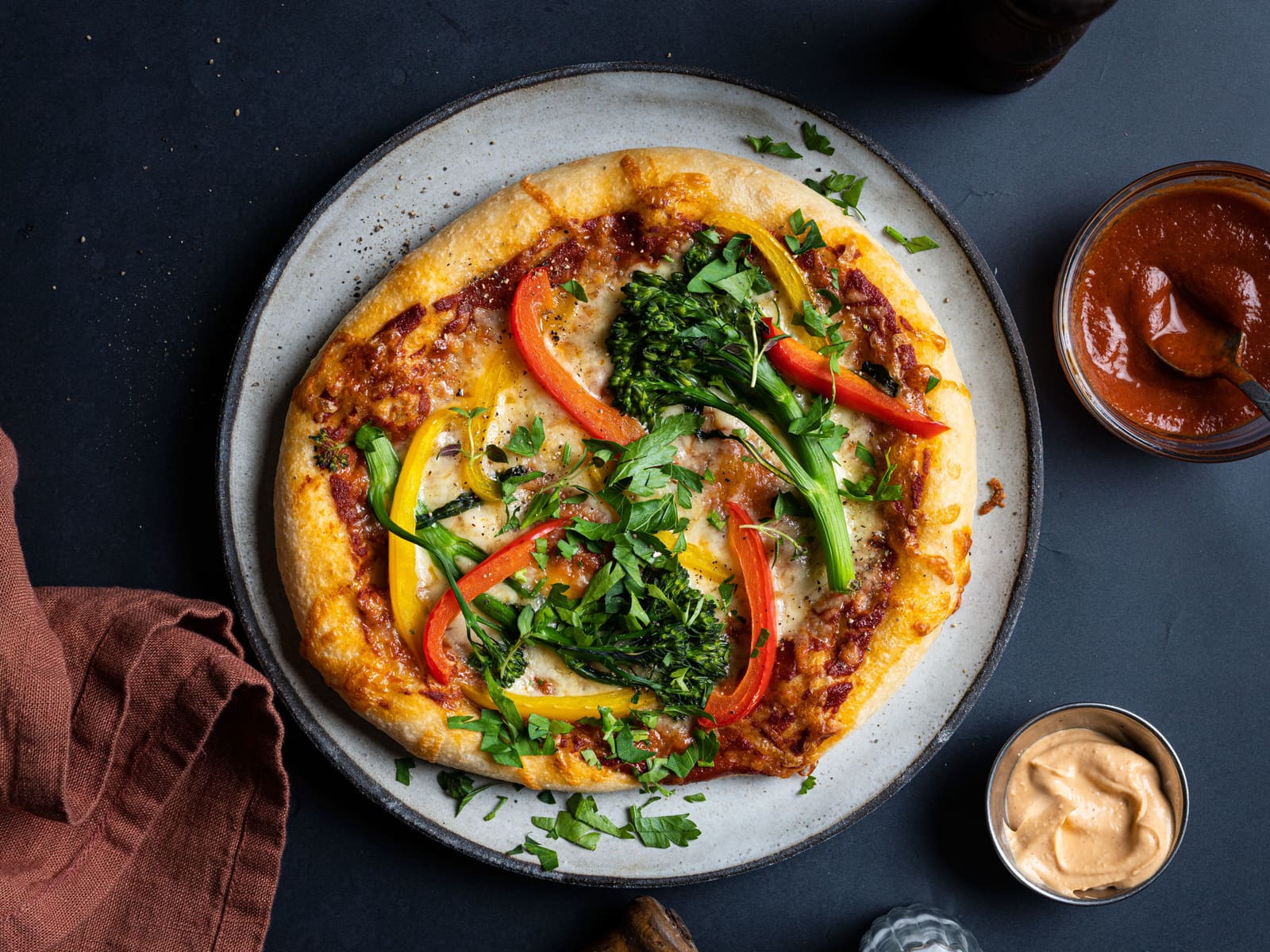 Vegetarpizza med paprika