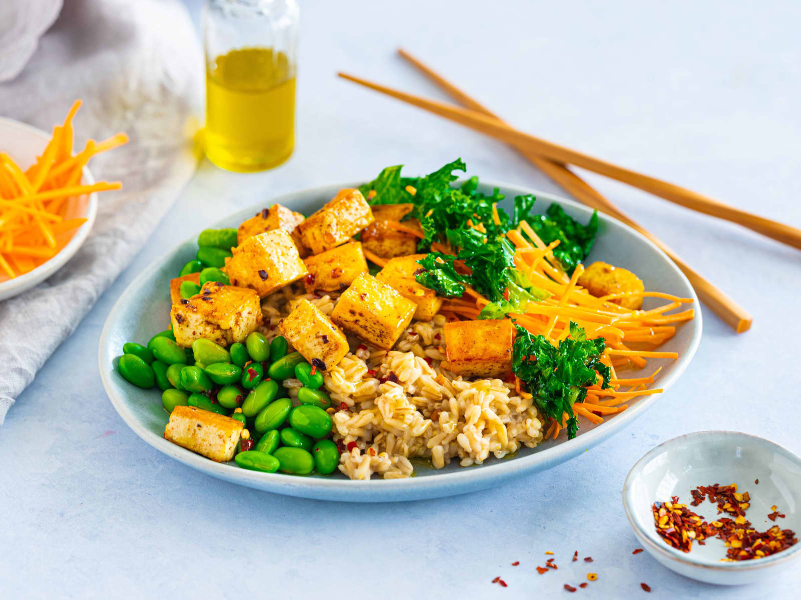 Tofusalat med havreris | Oppskrift | Meny.no