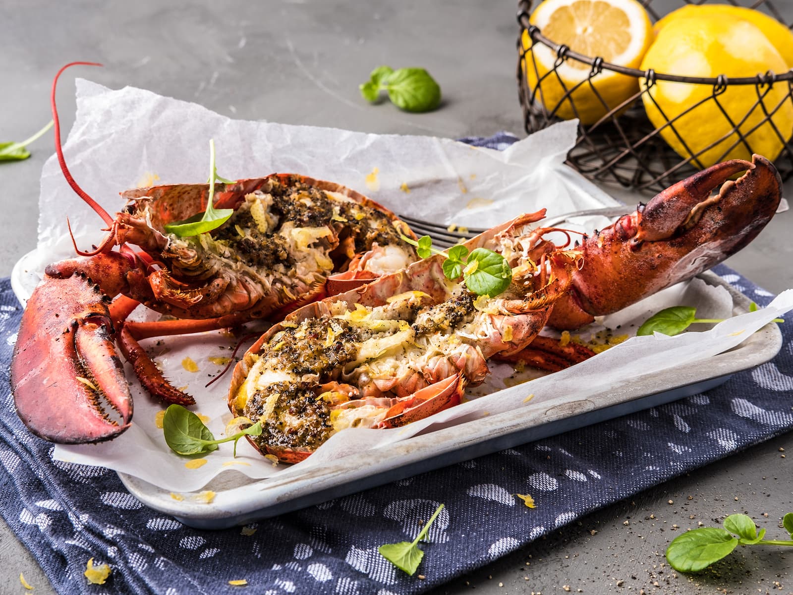 Grillet hummer med kryddersmør