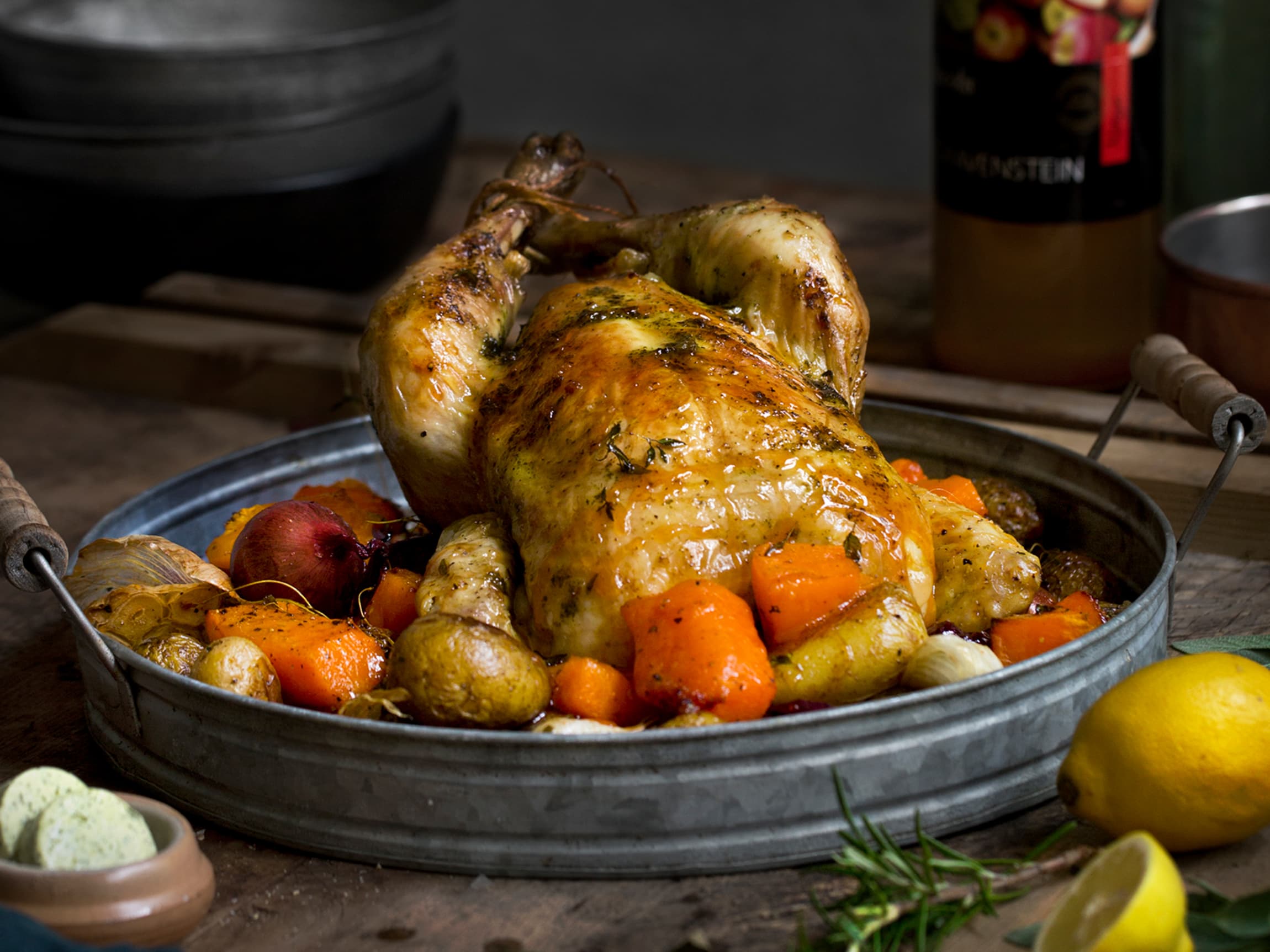 Slik steker du hel kylling Meny.no