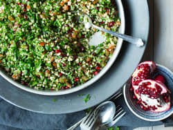 Tabbouleh med granateple og persille