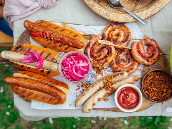 Pølser og tilbehør