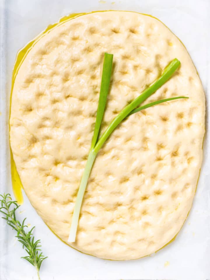 Lag blomsterstilken av purreløk, vårløk eller gressløk.