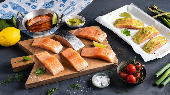 Bruk gjerne fisk med skinn på grillen - det gjør fisken mye enklere å grille!