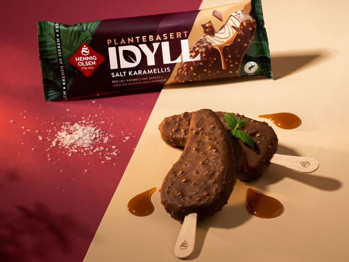 Idyll plantebasert fløteis med salt karamell