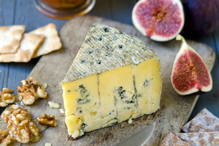 Kraftkar med fiken, nøtter og gjerne honning - en fortreffelig kombinasjon