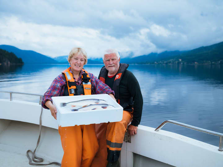 Jonny og Ingeborg Aketun driver oppdrett av Telemarkrøye av høy kvalitet.