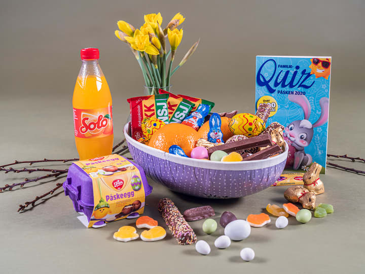 Den påskeglade elsker påsken og alt som hører med - her kan du handle alt av påskegodteriet!