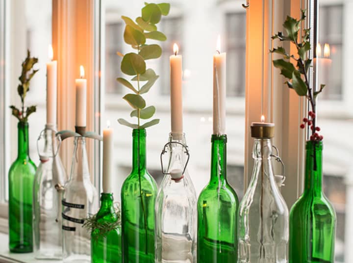 Flasker kan enkelt gjenbrukes som pynt