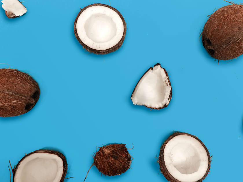 Slik åpner og bruker du kokosnøtter