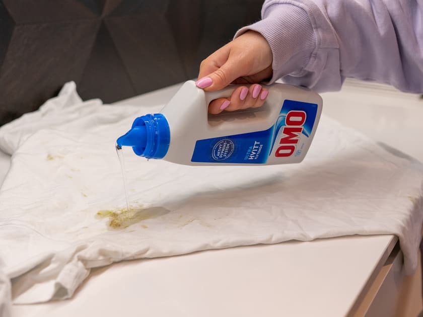 Slik fjerner du alle typer flekker fra møbler og klær Meny.no