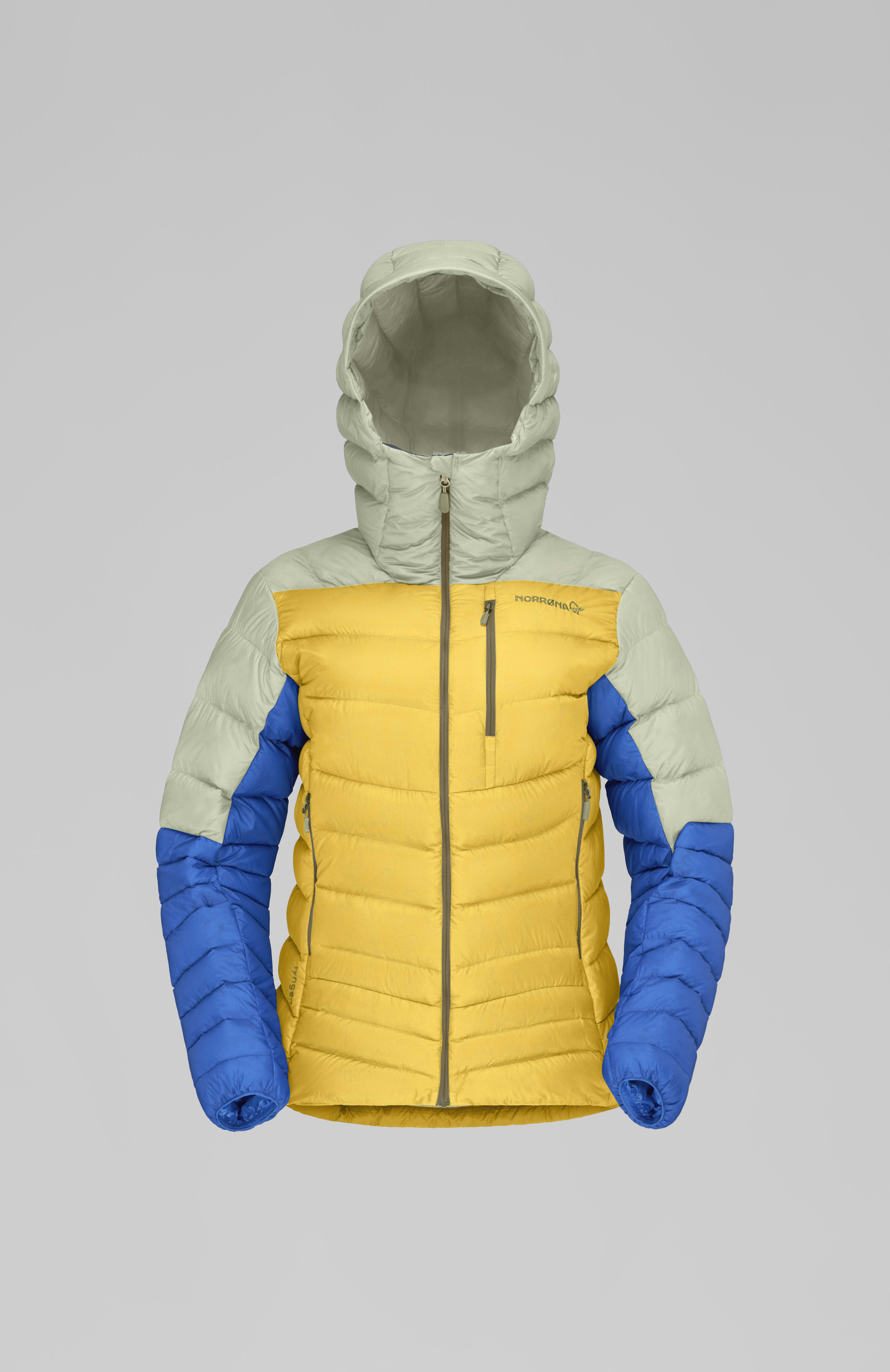 Packshot front image of lyngen down850 Zip Hood 5595