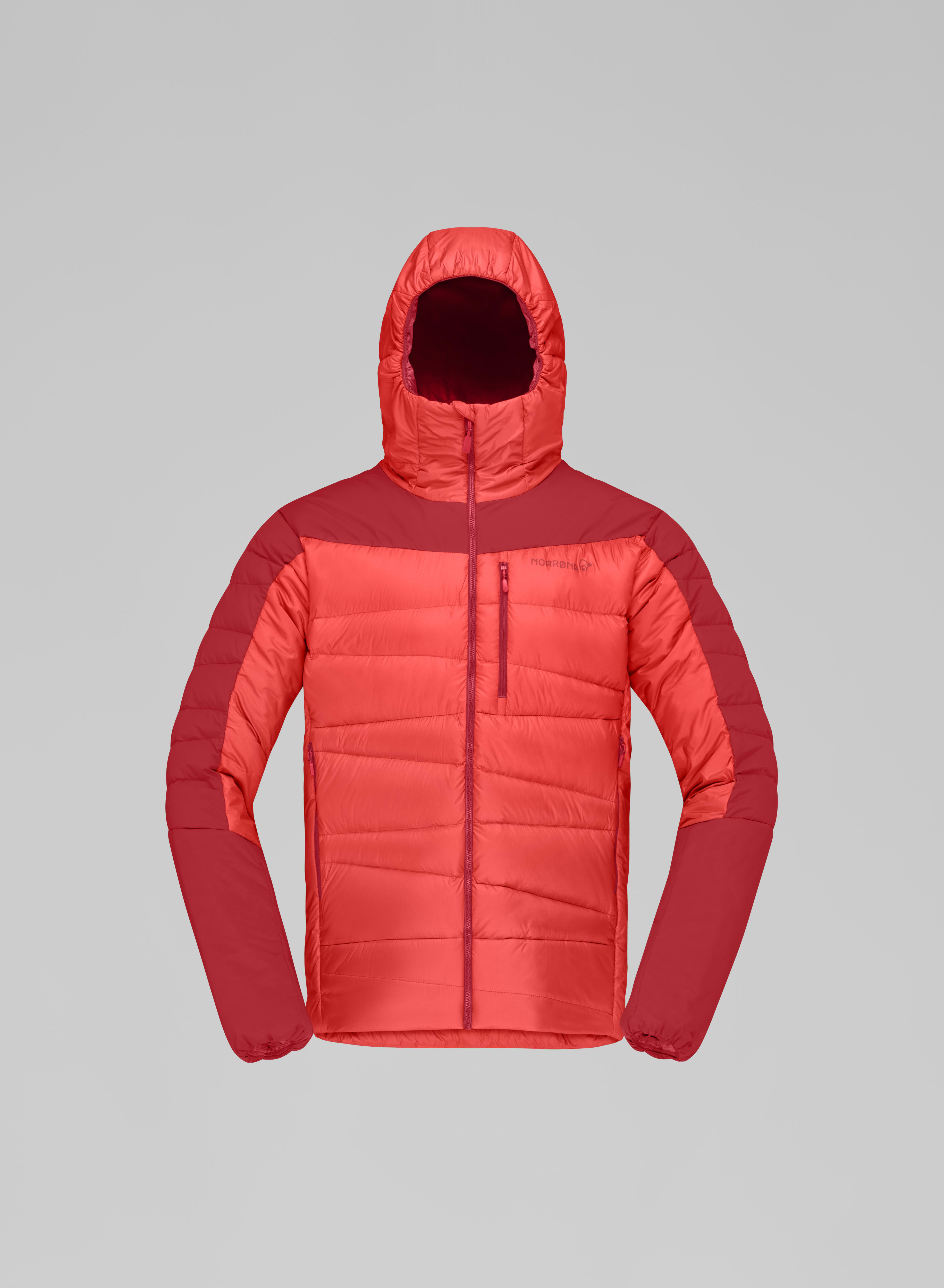 Packshot front image of falketind down700 Zip Hood 1233