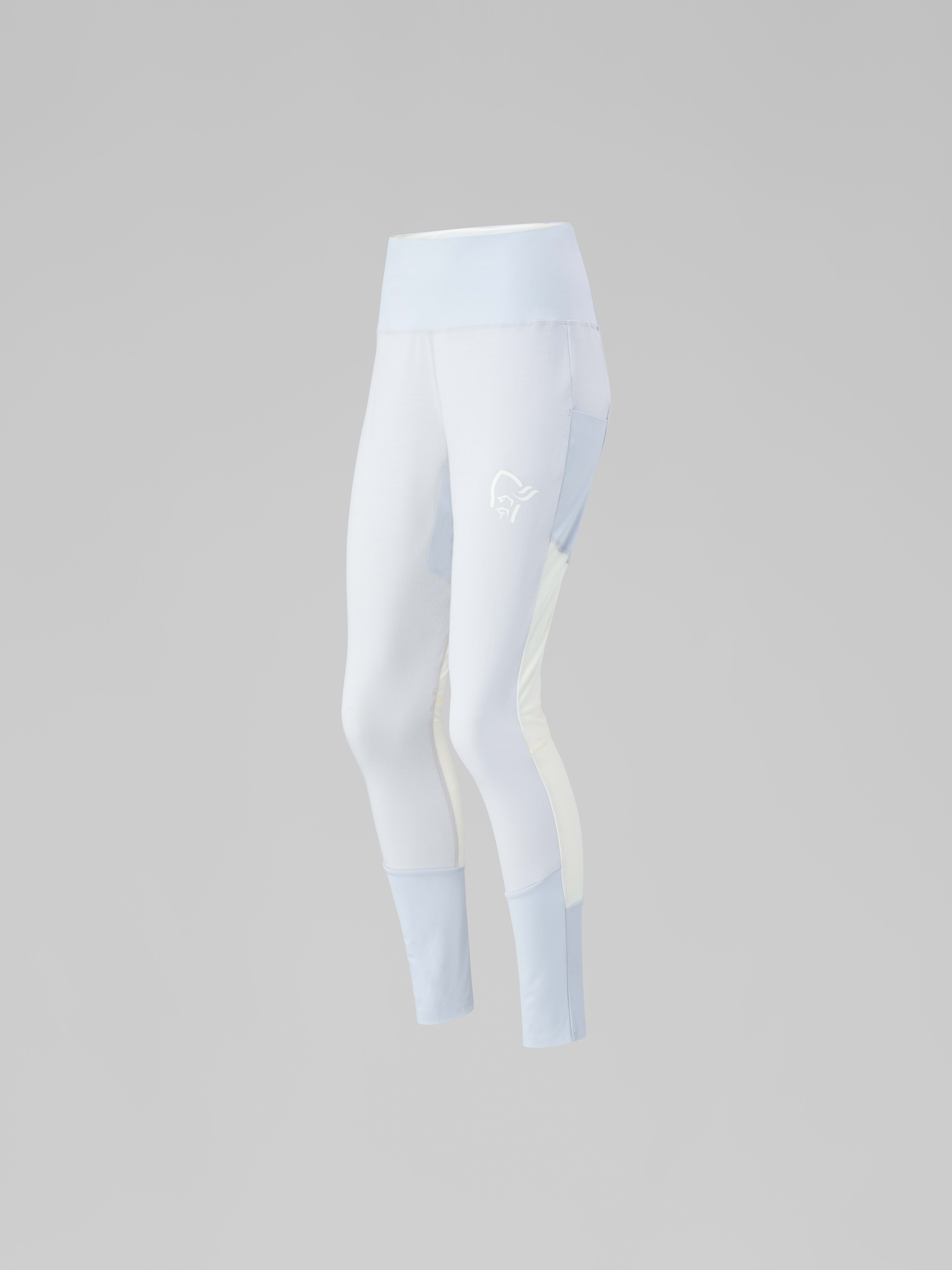 Packshot front left image of lofoten corespunUll Longs Light Grey/Snowdrop