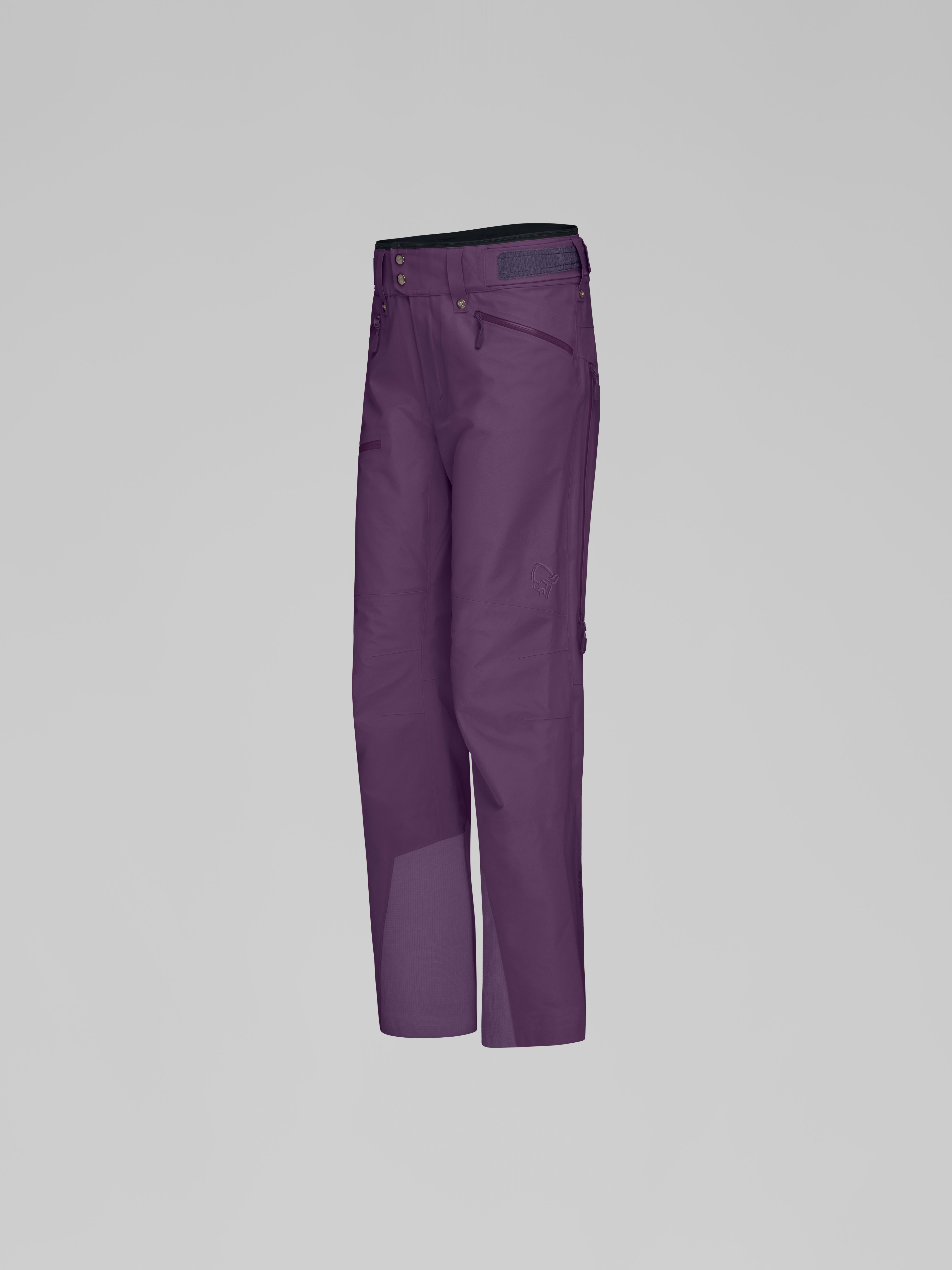 Packshot front left image of lofoten Gore-Tex Pants Wineberry