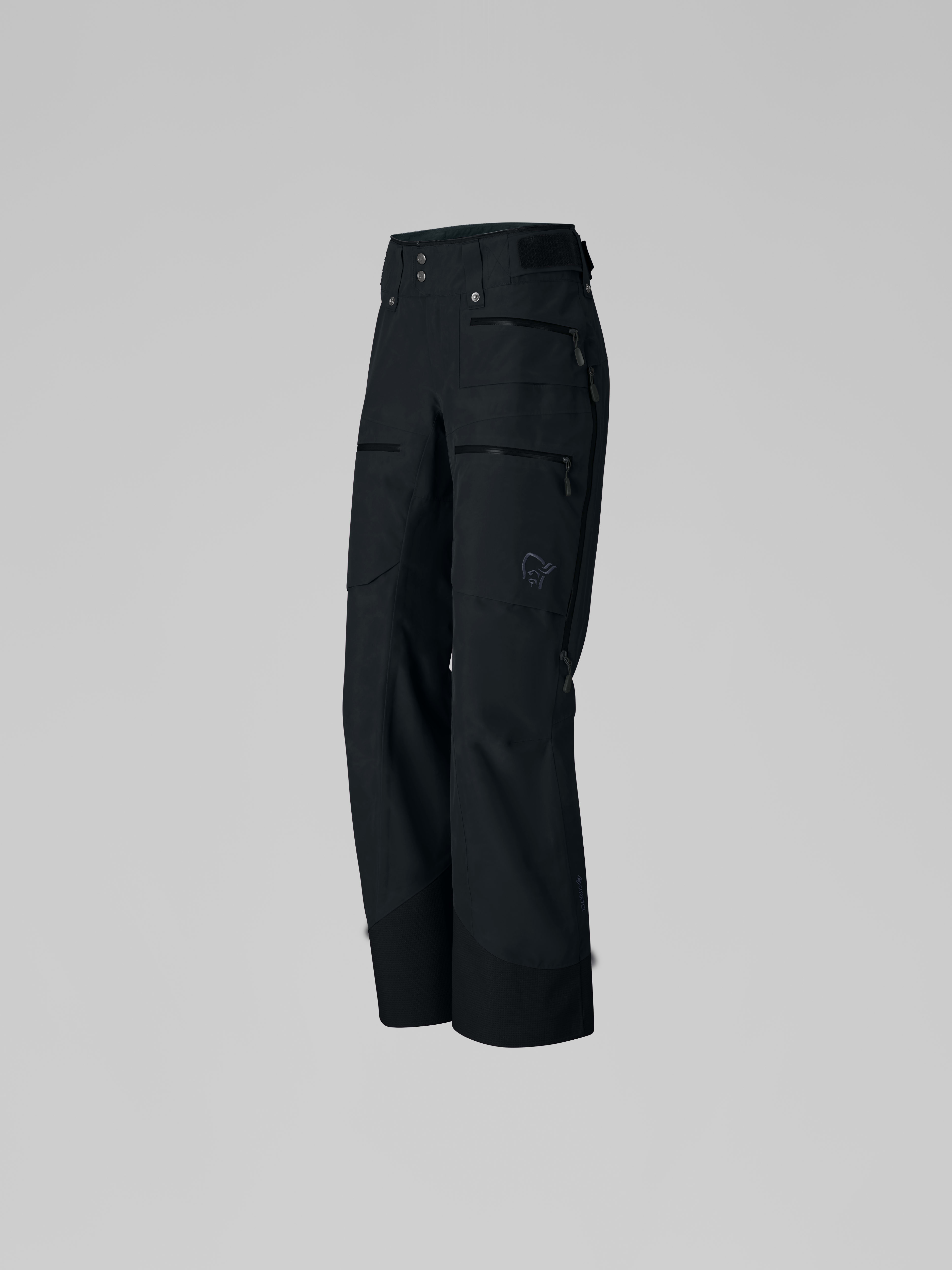 Packshot front left image of lofoten Gore-Tex Insulated short Pants Caviar Black