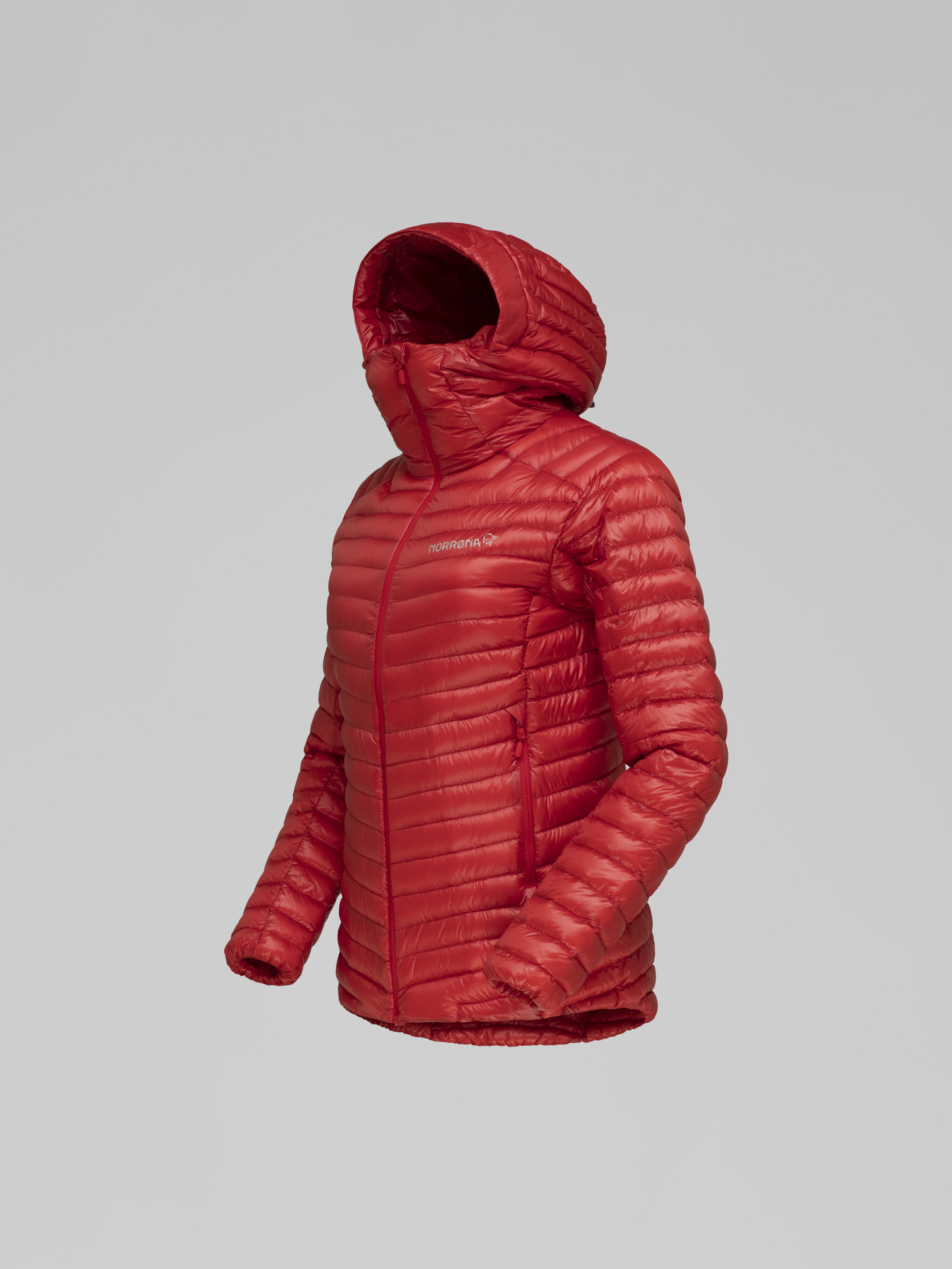 Packshot front left image of trollveggen superlight down850 Hood True Red