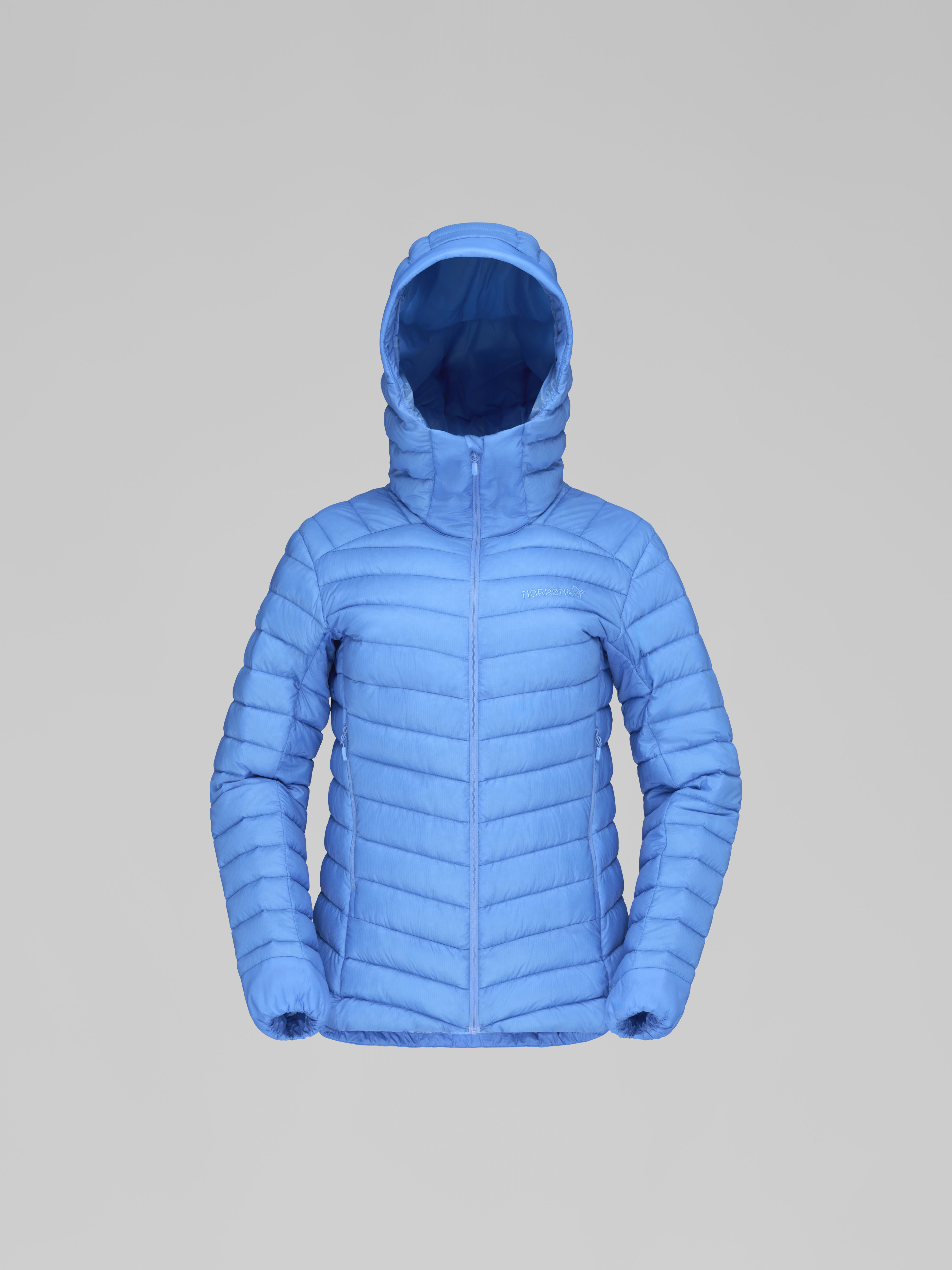 Packshot front image of trollveggen down850 light Zip Hood Marina